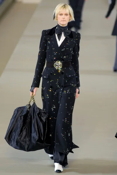 Look 15